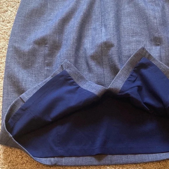 Express denim pencil skirt - Picture 3 of 13